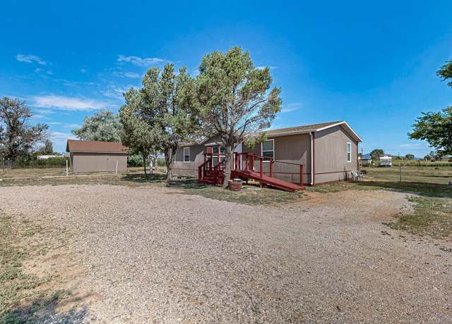 Property at 39 Maple Rd, Edgewood, NM 87015, 3 beds, 2 baths