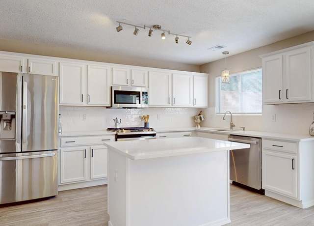 Property at 6924 Brindisi Pl NW, Albuquerque, NM 87114, 4 beds, 2.5 baths