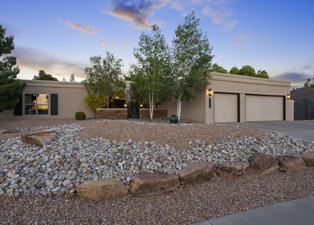 Property at 5512 Estrellita Del Norte Rd NE, Albuquerque, NM 87111, 4 beds, 2.5 baths