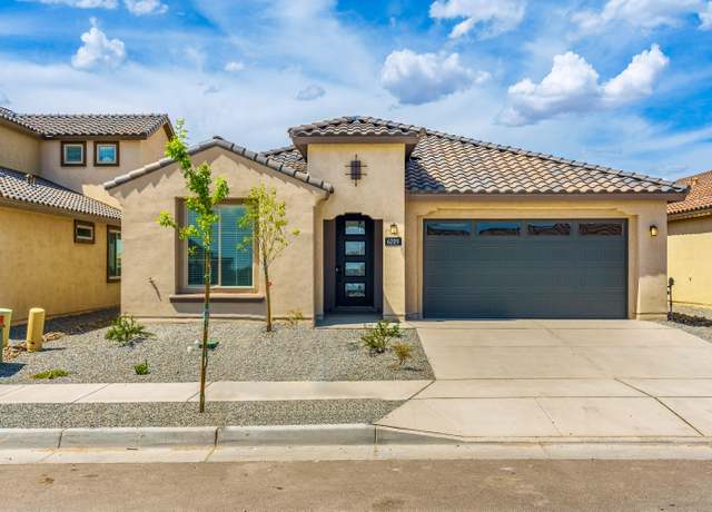 Property at 6209 Angelou Ln NW, Albuquerque, NM 87120, 4 beds, 2 baths