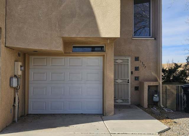 Property at 1737 Del Cielo Dr NW, Albuquerque, NM 87105, 3 beds, 2.5 baths