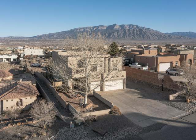 Property at 3106 Campeche Rd NE, Rio Rancho, NM 87144, 5 beds, 3 baths