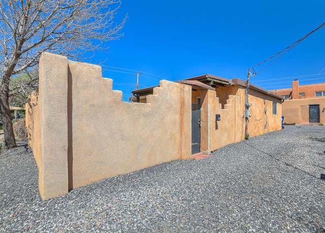 Property at 909 Ninita St, Santa Fe, NM 87505, 3 beds, 2 baths