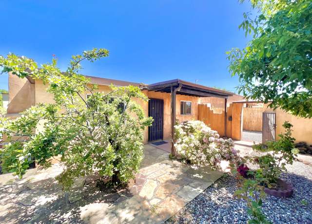 Property at 909 Ninita St, Santa Fe, NM 87505, 3 beds, 2 baths