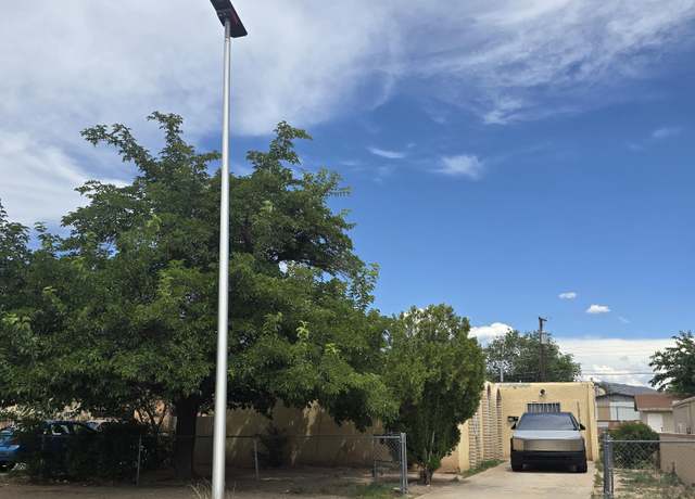 Property at 310 Grove St NE, Albuquerque, NM 87108, 4 beds, 2 baths