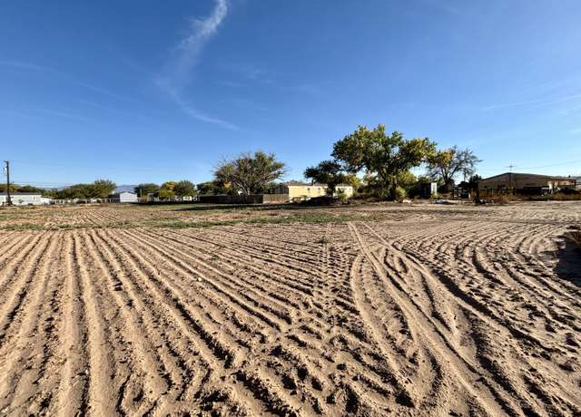 Property at 3078 Highway 47, Los Lunas, NM 87031, 3 beds, 1 bath