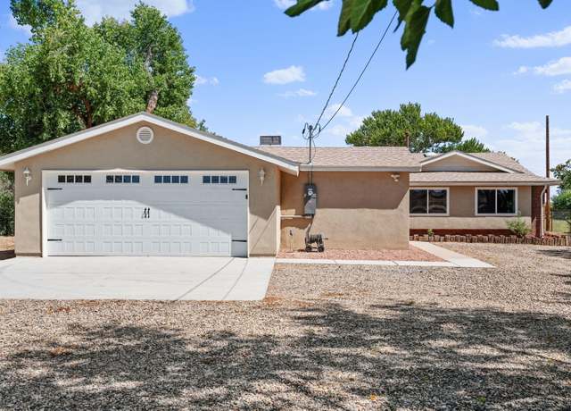 Property at 1500 N Mesa Rd, Belen, NM 87002, 5 beds, 3 baths