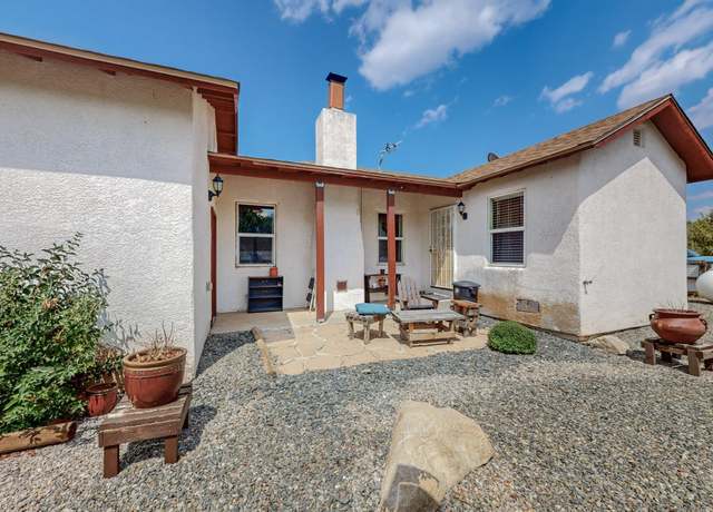 Property at 24 Williams Rd, Edgewood, NM 87015, 3 beds, 2 baths