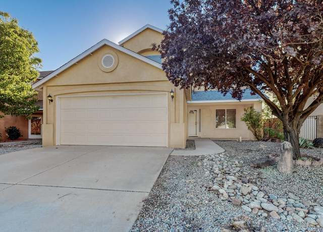 Property at 1249 Avenida Esplendida NW, Los Lunas, NM 87031, 4 beds, 2.5 baths