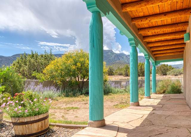 Property at 15 Sunset Blvd, Placitas, NM 87043, 3 beds, 2.5 baths