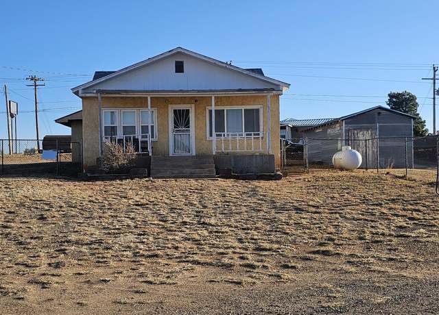 Property at 1012 Perea Rd, Santa Rosa, NM 88435, 3 beds, 2 baths