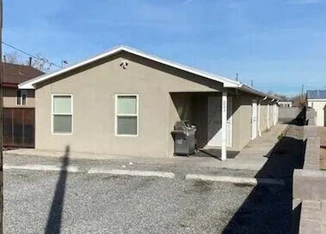 Property at 221 Veranda Rd NW, Albuquerque, NM 87107, 2 beds, 1 bath