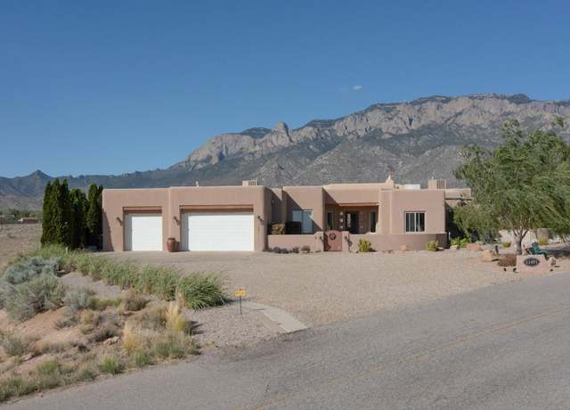 Property at 11401 San Bernardino Dr NE, Albuquerque, NM 87122, 5 beds, 3 baths