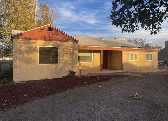 Property at 6668 Elwood Dr NW, Los Ranchos, NM 87107, 3 beds, 2 baths