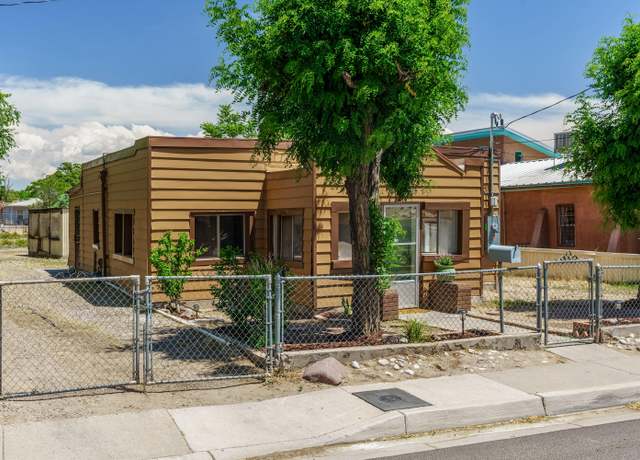 Property at 2214 William St SE, Albuquerque, NM 87102, 2 beds, 1 bath