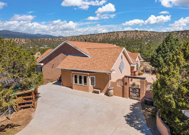 Property at 30 Shade Tree Ln, Tijeras, NM 87059, 5 beds, 3 baths