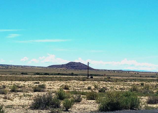 Property at 1310 Bella Ln NW, Albuquerque, NM 87114