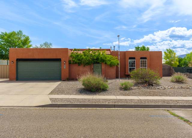 Property at 4812 Aubry Hills Dr NE, Rio Rancho, NM 87144, 3 beds, 2 baths