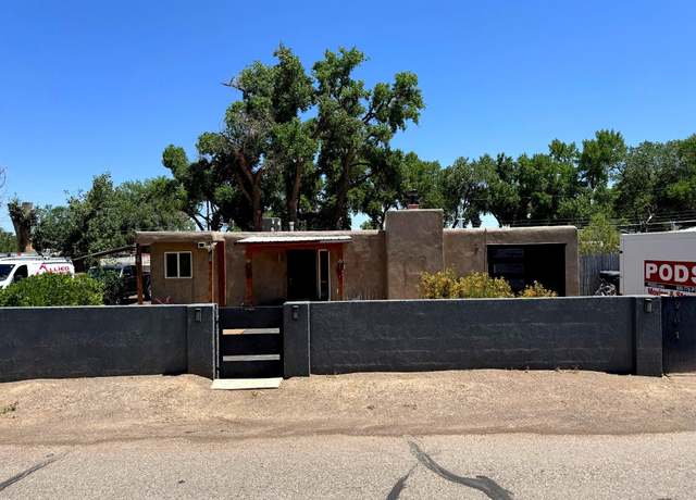 Property at 201 Marlowe Ln, Albuquerque, NM 87113, 2 beds, 2 baths