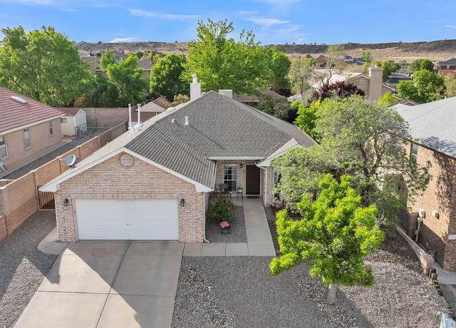 Property at 4505 Millwood Ct NW, Albuquerque, NM 87120, 4 beds, 2 baths