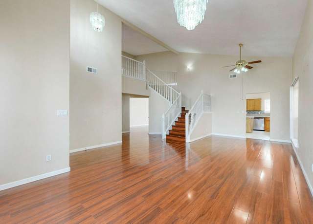 Property at 7739 Ridgeview Dr NW, Albuquerque, NM 87120, 4 beds, 2.5 baths