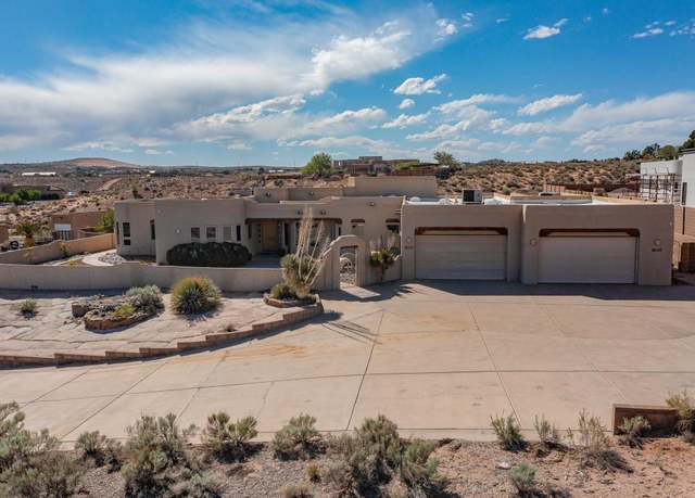 Property at 1425 Saratoga Dr NE, Rio Rancho, NM 87144, 5 beds, 3.5 baths