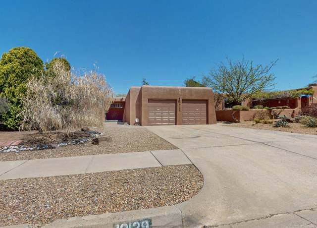 Property at 10129 Mesa Arriba Ave NE, Albuquerque, NM 87111, 3 beds, 2.5 baths