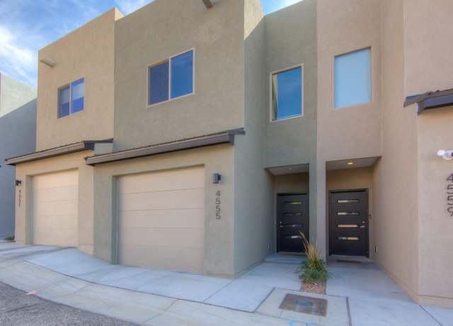 Property at 4555 Villa Loma Ln NE, Albuquerque, NM 87111, 2 beds, 2.5 baths