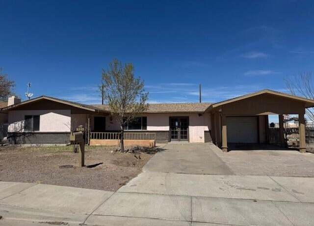 Property at 301 High School Rd, Socorro, NM 87801, 3 beds, 2 baths