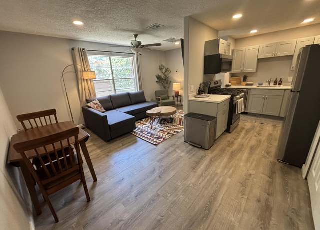 Property at 2800 Vail Ave SE #221, Albuquerque, NM 87106, 1 bed, 1 bath