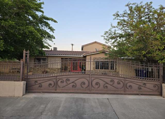 Property at 864 Loma Hermosa Dr NW, Albuquerque, NM 87105, 3 beds, 3 baths