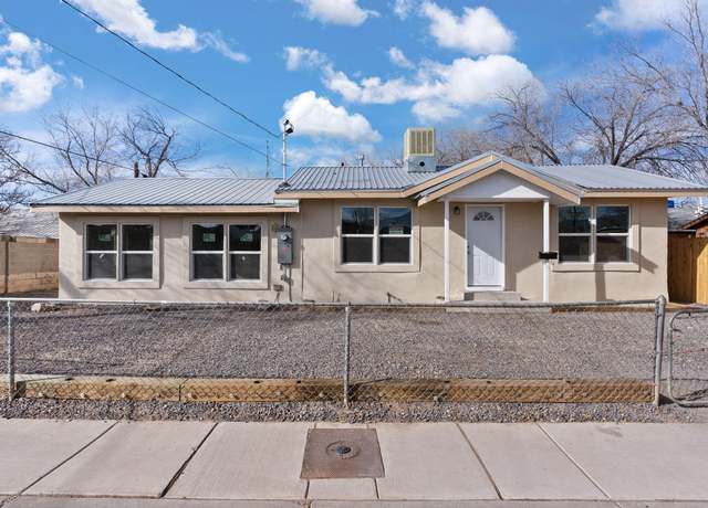 Property at 2711 3rd St NW, Albuquerque, NM 87107, 3 beds, 2 baths