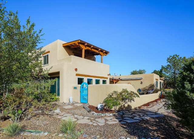 Property at 3401 Grande Vista Pl NW, Albuquerque, NM 87120, 3 beds, 3 baths