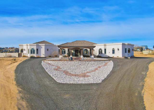 Property at 901 12th Ave SE, Rio Rancho, NM 87124, 4 beds, 3.5 baths