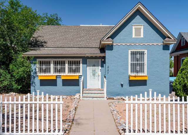Property at 227 High St NE, Albuquerque, NM 87102, 3 beds, 2 baths