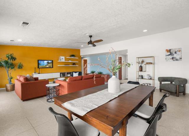 Property at 1501 Grande Blvd SE, Rio Rancho, NM 87124, 3 beds, 2 baths