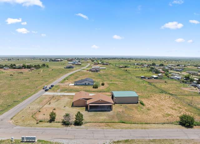 Property at 2 Mountain View Ln, Edgewood, NM 87015, 3 beds, 2 baths