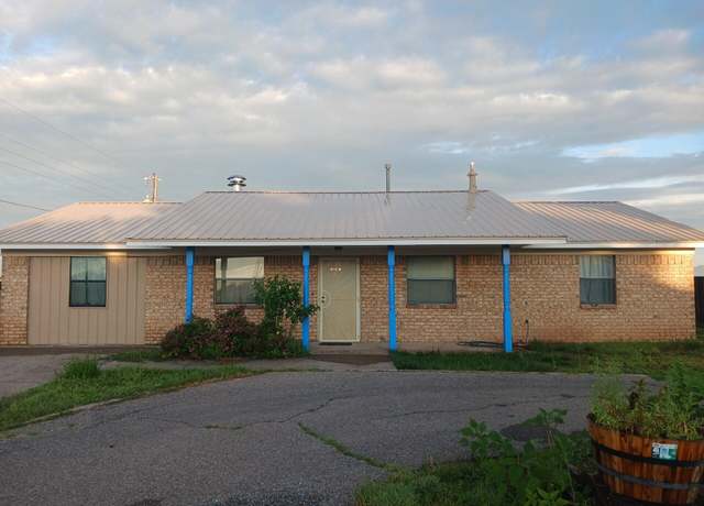 Property at 215 Holiday St, Moriarty, NM 87035, 4 beds, 2 baths