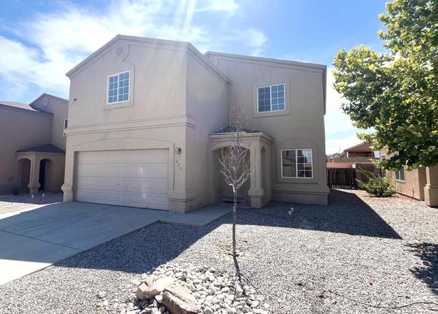 Property at 611 Avanti St SW, Albuquerque, NM 87121, 4 beds, 2.5 baths