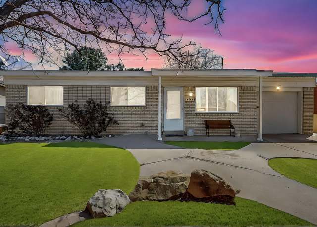 Property at 804 Grace St NE, Albuquerque, NM 87123, 3 beds, 1.5 baths