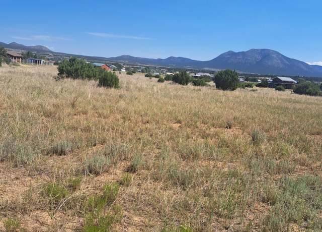 Property at 5 Baugus Ln, Edgewood, NM 87015