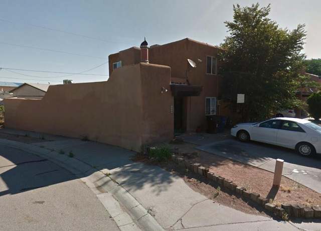 Property at 4631 La Vida Nueva Del Norte SW, Albuquerque, NM 87105, 3 beds, 2 baths