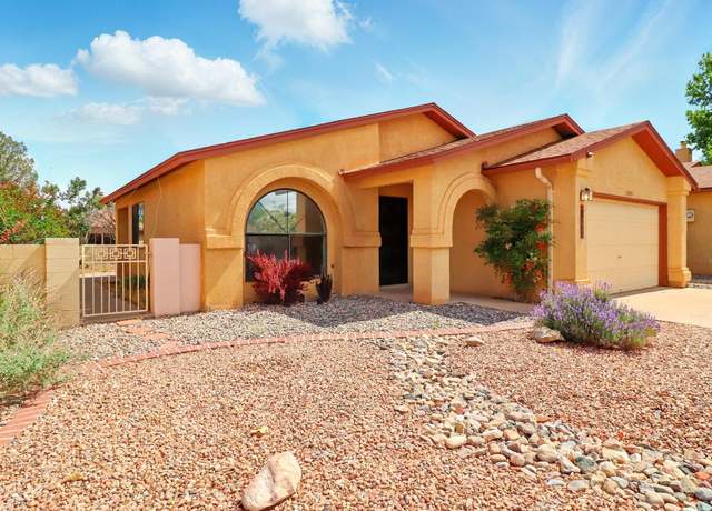 Property at 10905 Lagrange Park Dr NE, Albuquerque, NM 87123, 2 beds, 2 baths