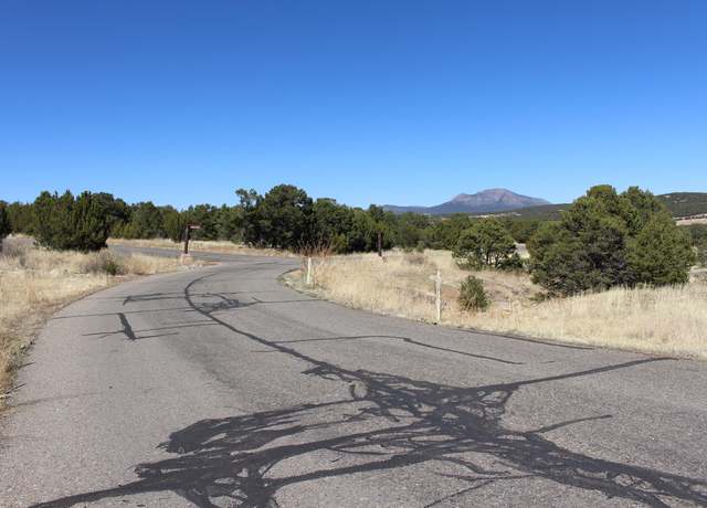Property at 37 Nature Pointe Dr, Tijeras, NM 87059
