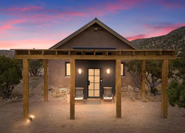 Property at 203 Camino Cerro Chato, Madrid, NM 87010, 1 bed, 2 baths