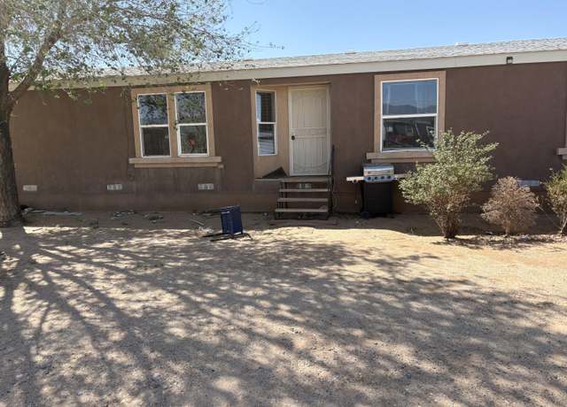 Property at 1 Derecho Rd, Los Lunas, NM 87031, 3 beds, 2 baths