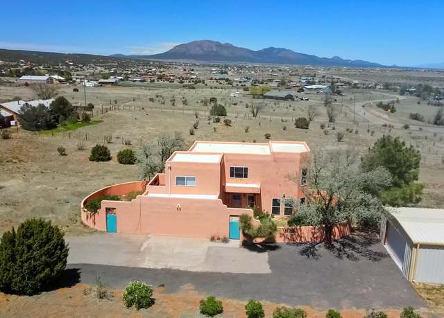 Property at 4 Tierra Del Sol Rd, Edgewood, NM 87015, 3 beds, 2.5 baths