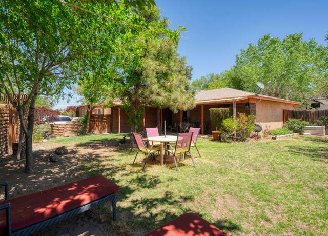 Property at 1706 Zickert Pl NW, Albuquerque, NM 87104, 3 beds, 2 baths