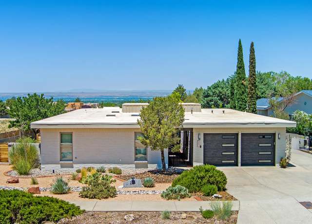 Property at 2221 Punta De Vista Dr NE, Albuquerque, NM 87112, 4 beds, 2.5 baths