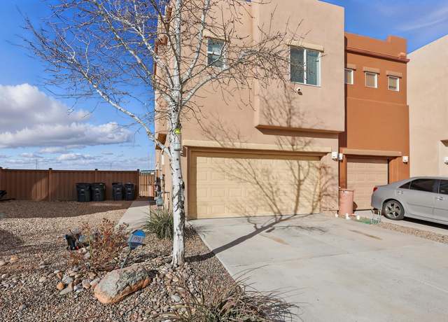Property at 33 Canyon Cliff Dr, Santa Fe, NM 87508, 3 beds, 2.5 baths